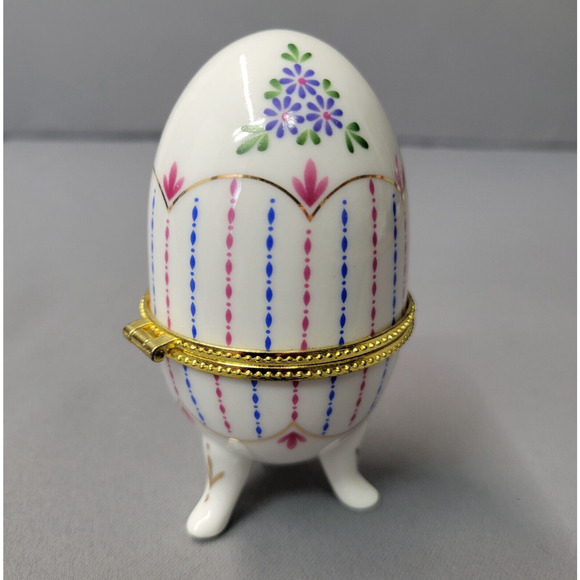 Porcelain Footed Hinge Trinket Decorated Egg Floral White Pink Purple 3.75" x 2" - Picture 3 of 12